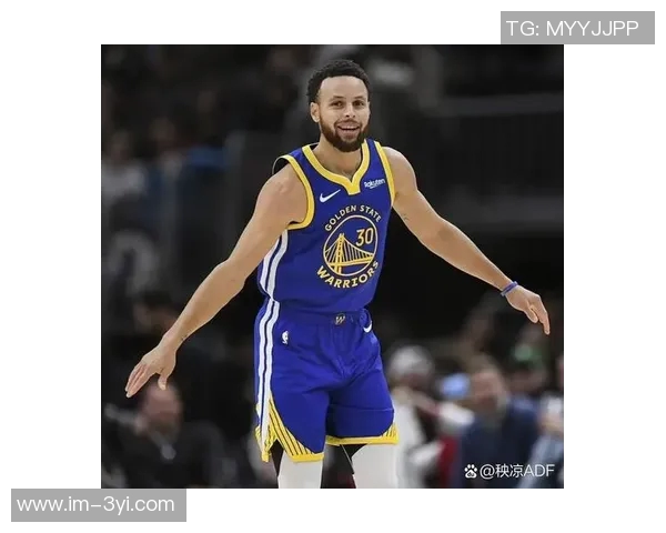 勇士频繁调整首发阵容库里期待球队能实现稳定轮换